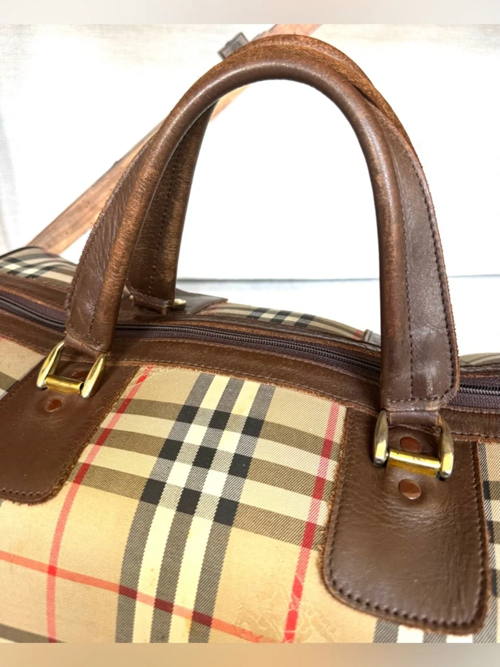 BURBERRYS Vintage Nova Check Travel Duffel Leather Lined Bag EUC